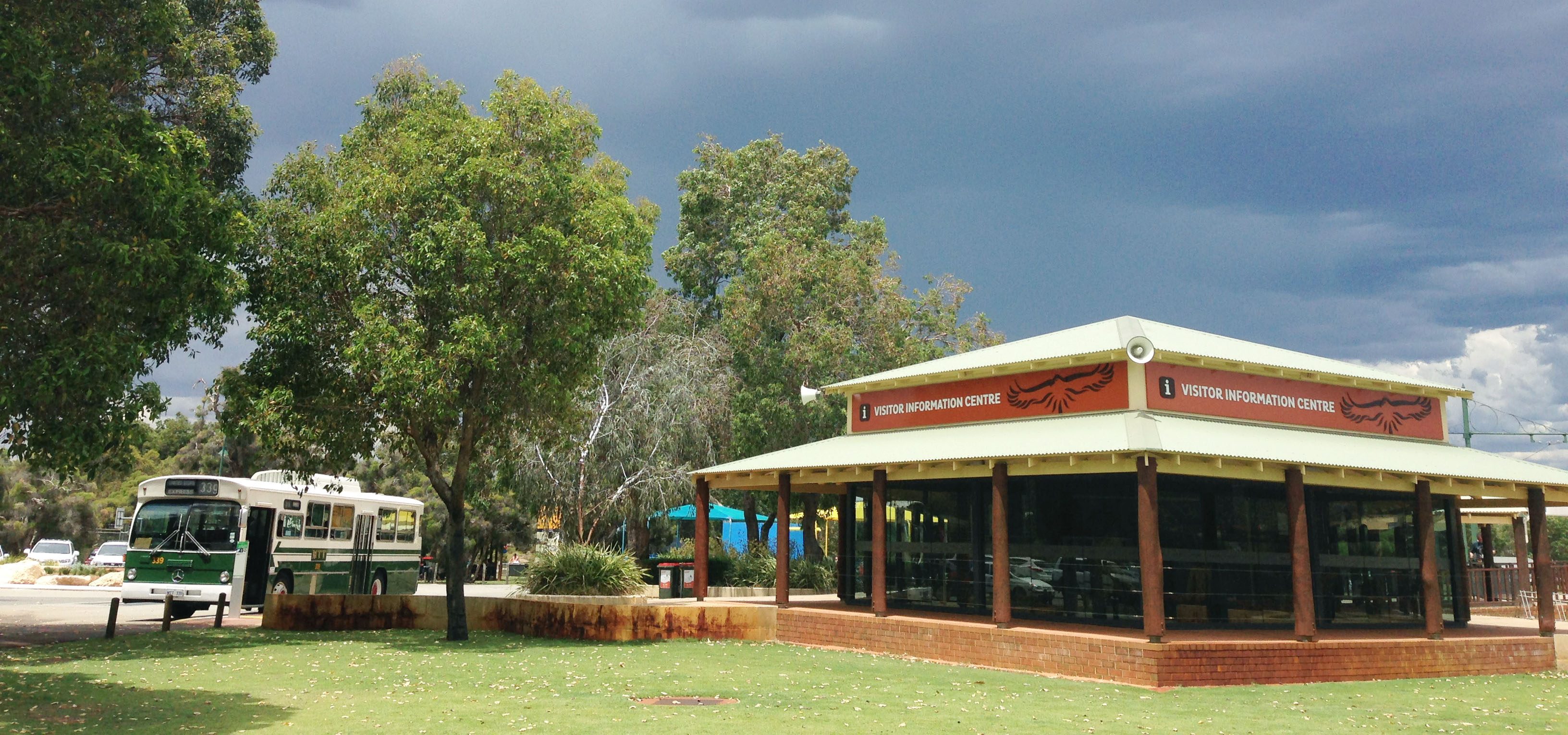 Whiteman Park Visitor Information Centre }}