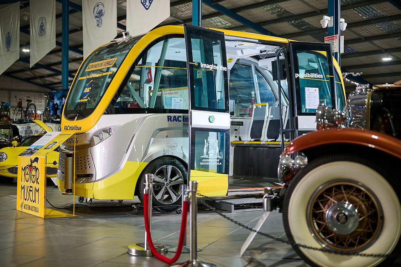 266 WP VOLUNTEERS 231205 DC15774 }}