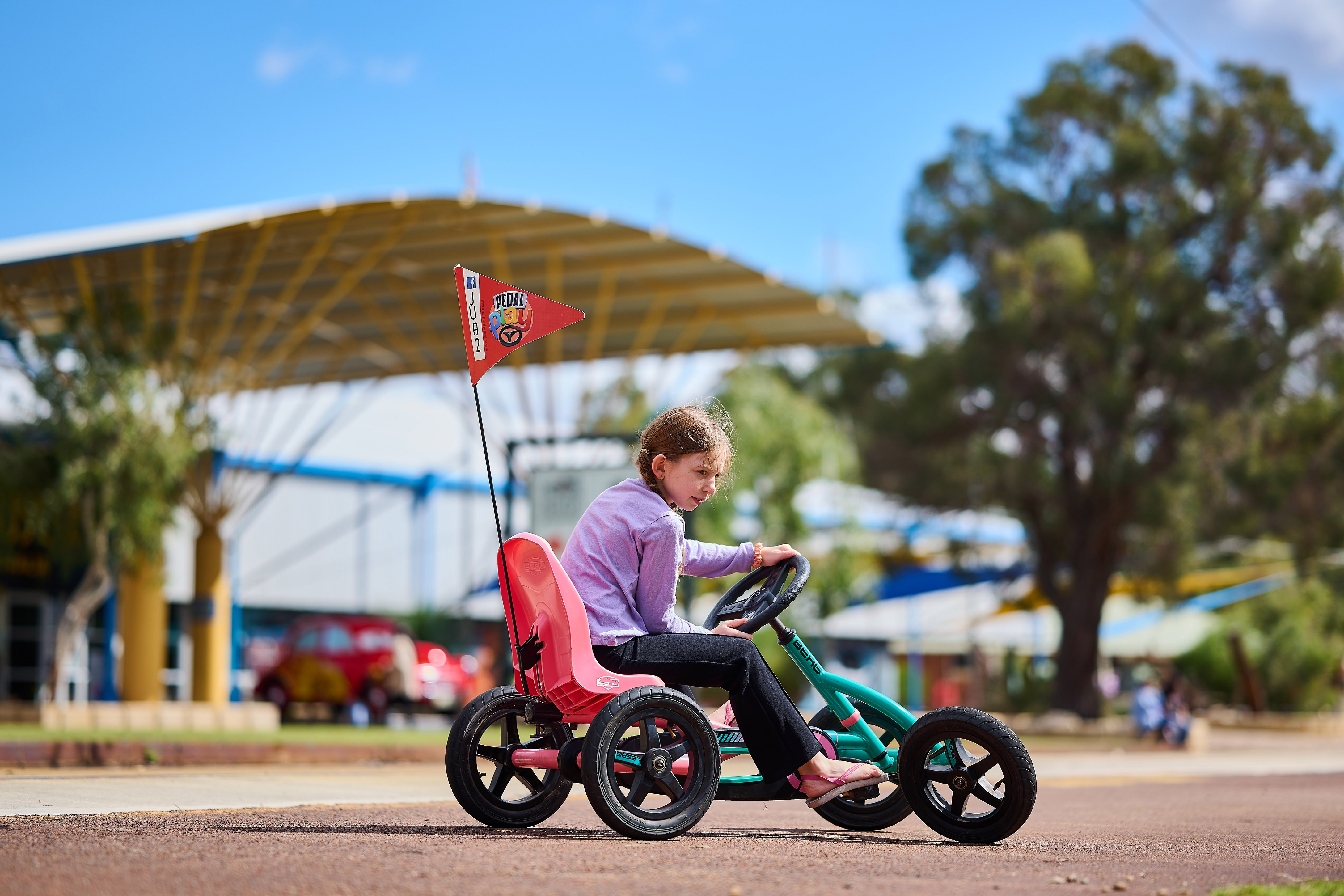 271 WP Pedal Play girl }}