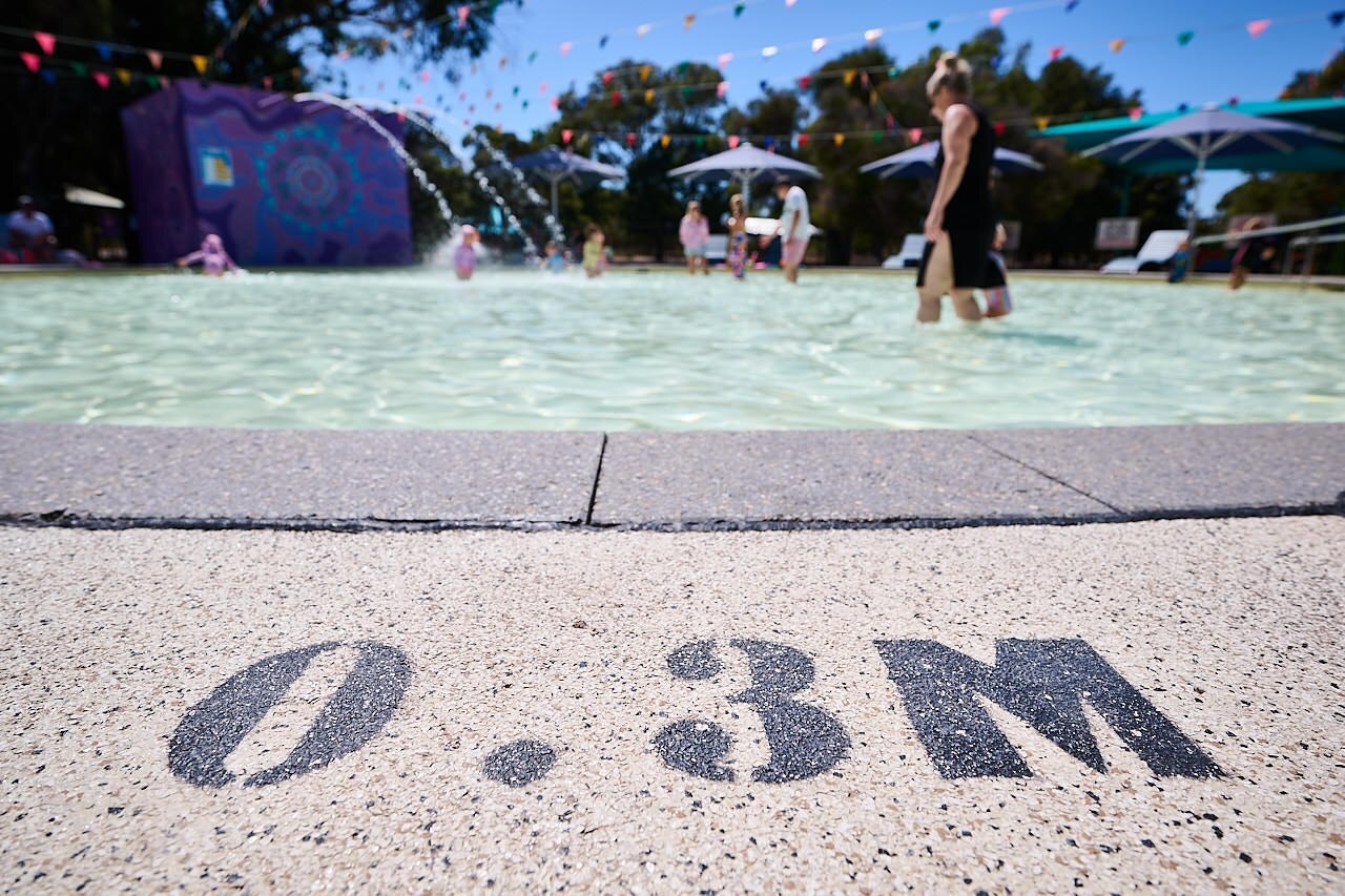 187 WP POOL 230213 DC23434 }}