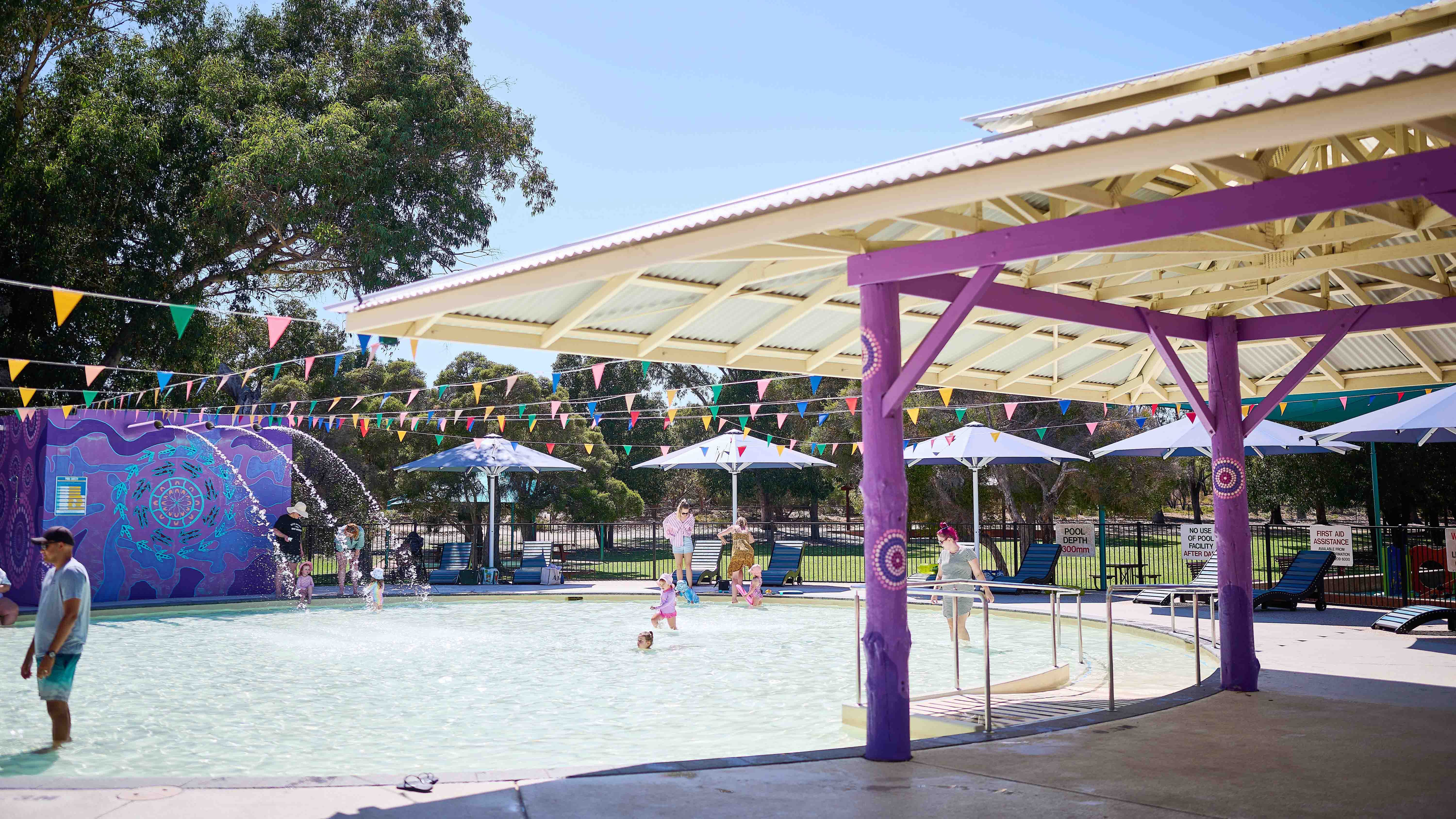 Whiteman Park recreation Mini Water Playground WEB BANNER }}