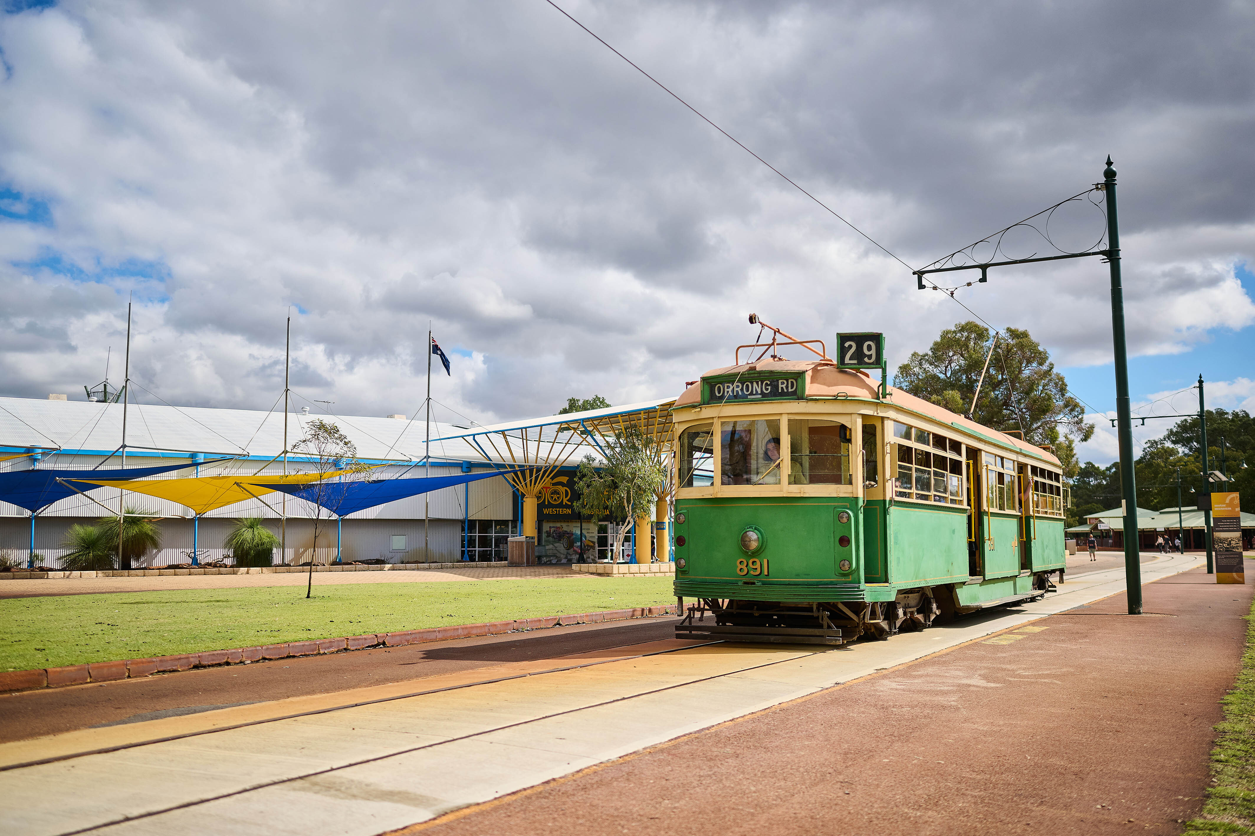286 WP Electric tram ride Village East mall }}