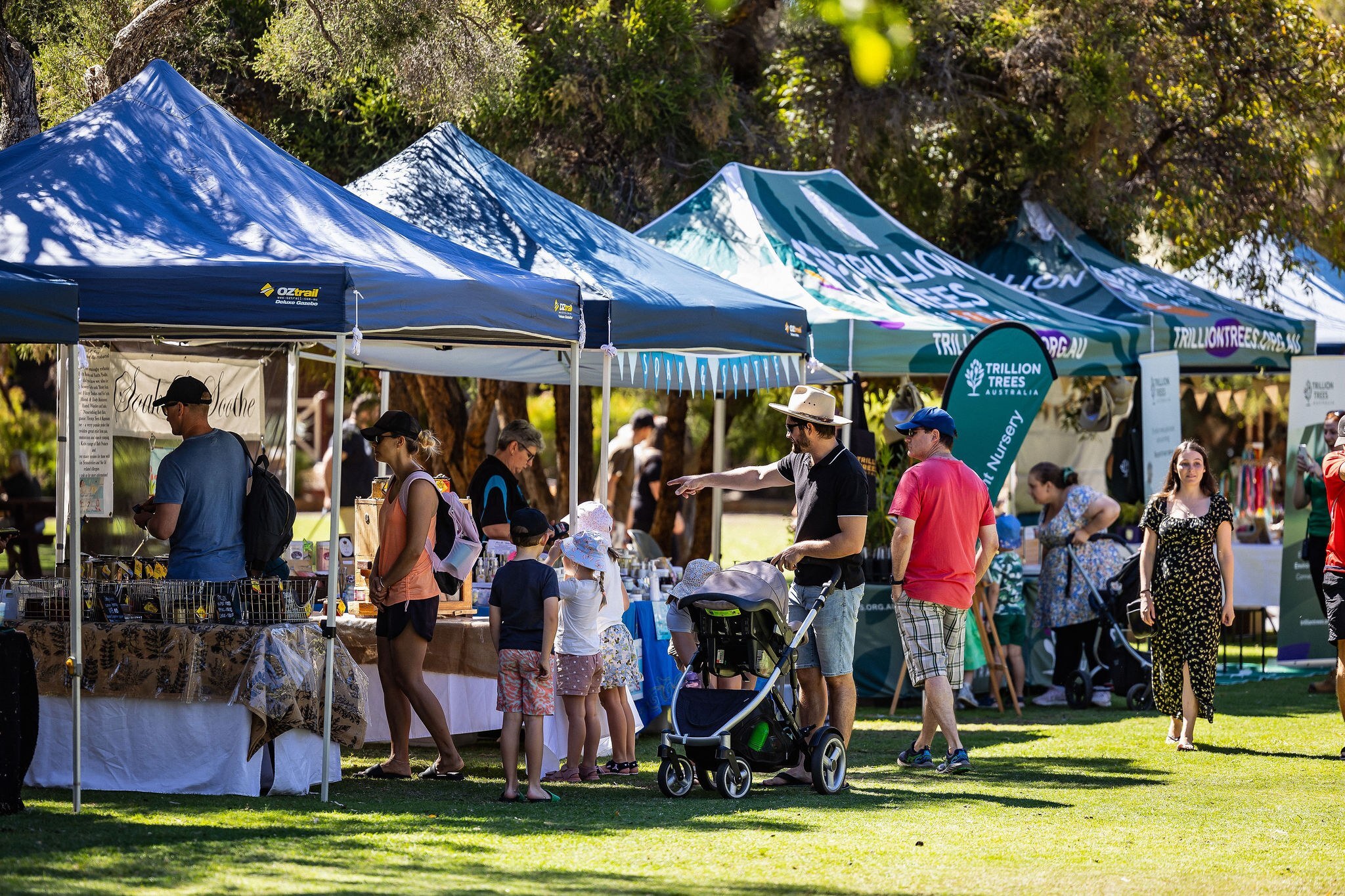 AMMON 20240323 Whiteman Park Enviro FEST 2024 0202 }}