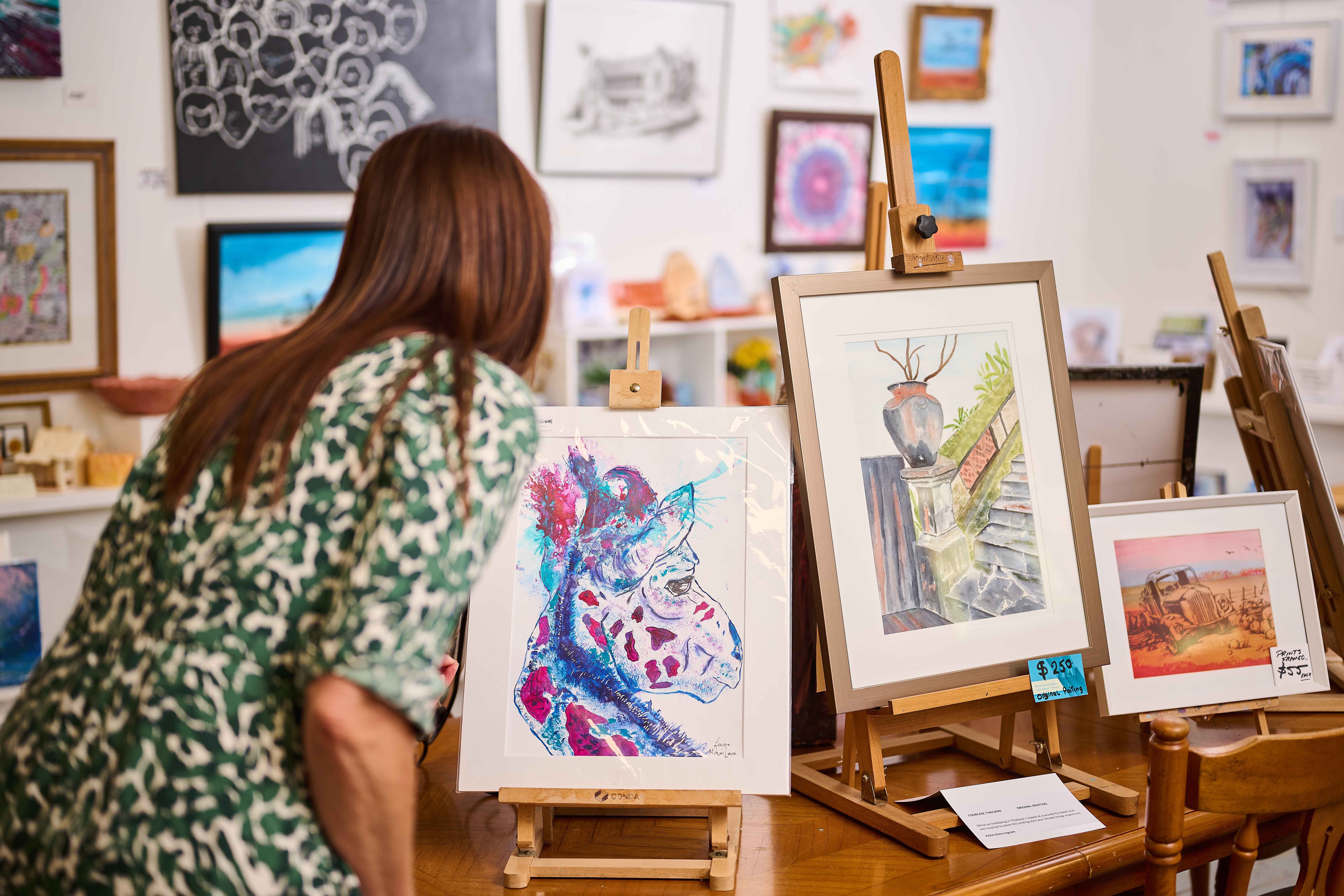 Village Art Gallery WP 266 2024 WEB }}