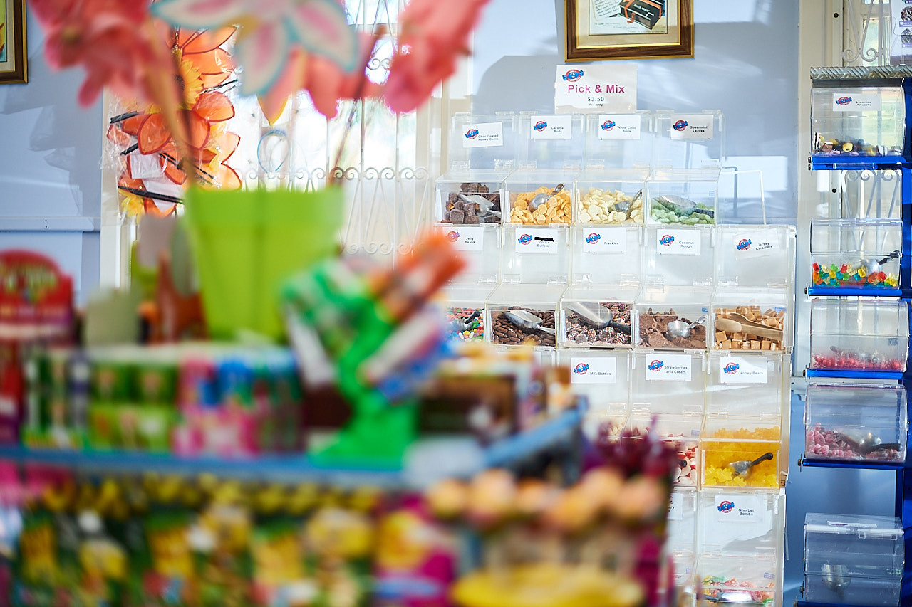 298 Whiteman Park 210415 C5 B8790 }}