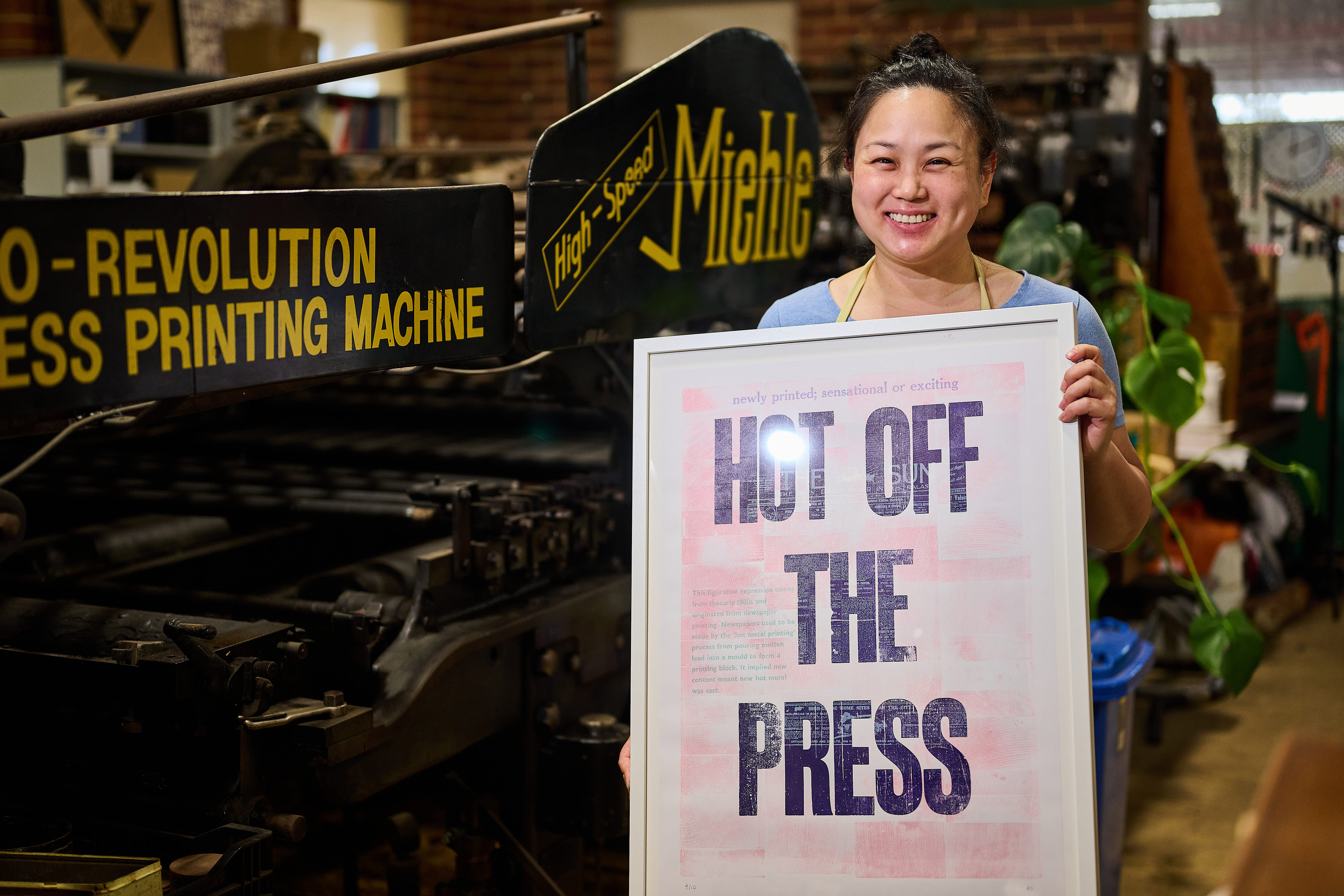 311 WP Bright Press }}