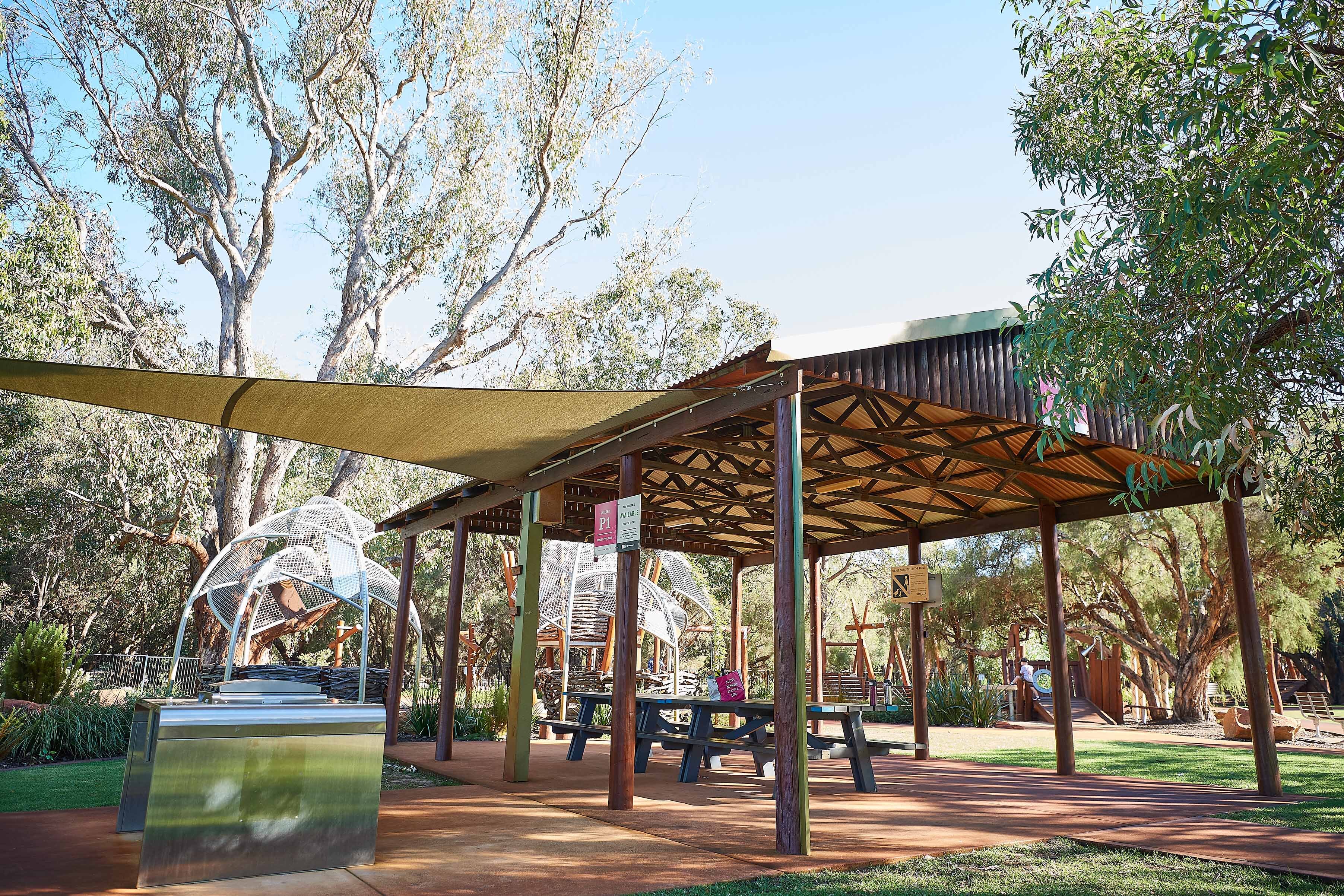 013 Whiteman Park Shelter P1 Pias Place }}