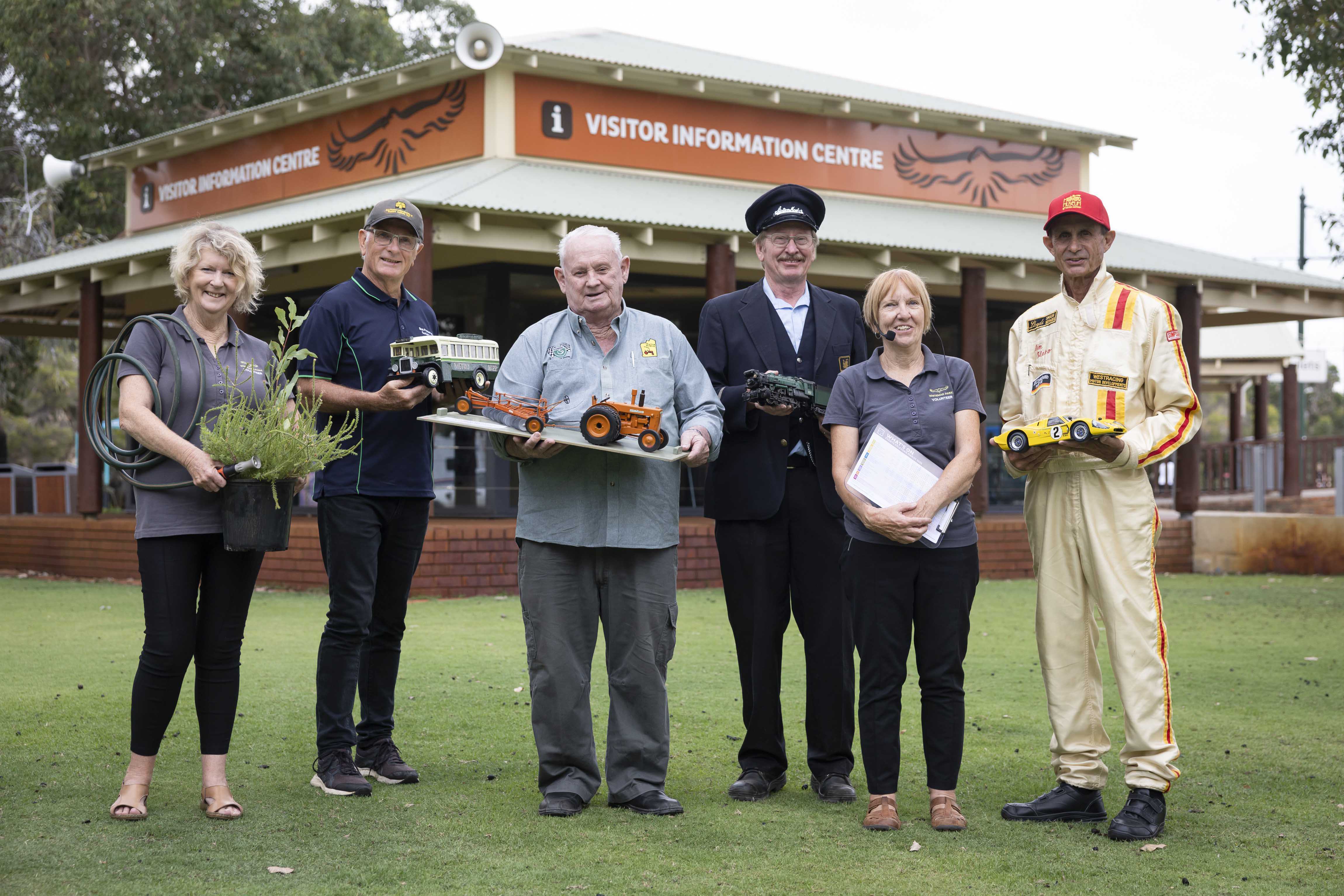 Whiteman Park Volunteer Shoot 230324 Hi Res 46 WEB }}